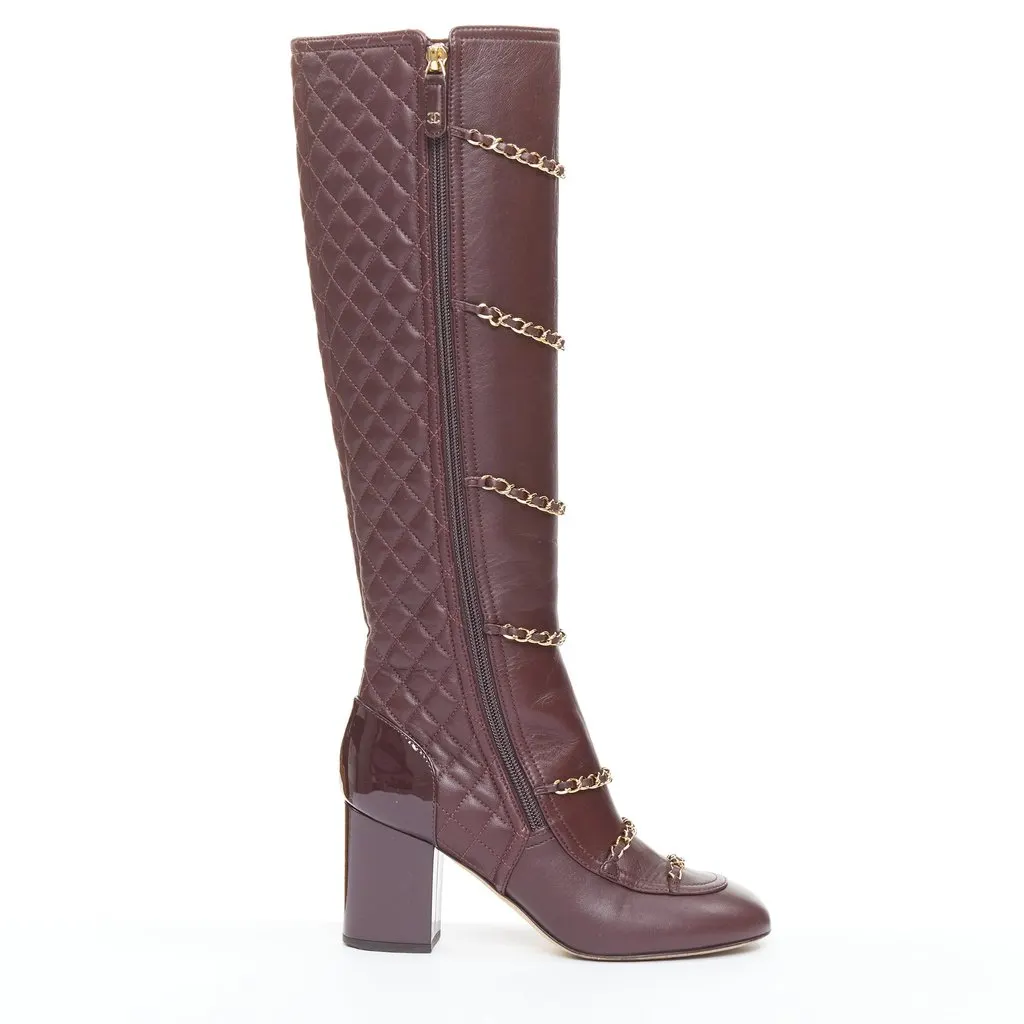 Chanel Burgundy Leather Boots Burgundy Leather Very good - Front View