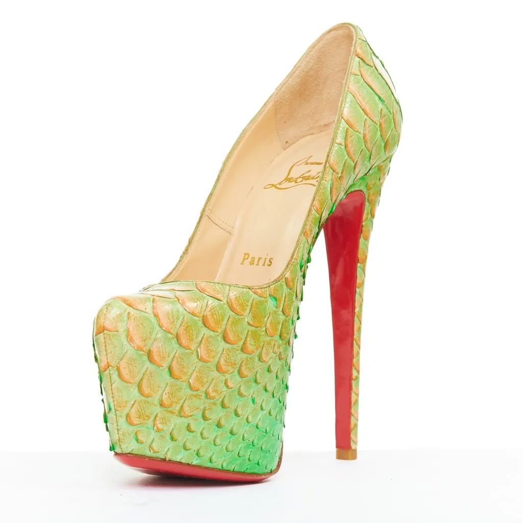 Christian Louboutin Daffodile 160 Green Leather Very good - Model View