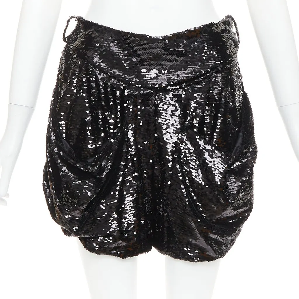 Alexandre Vauthier Black Shorts Black Very good - Front View