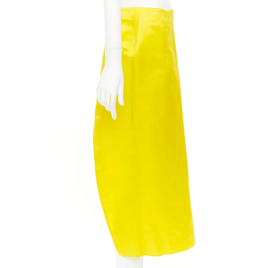 Prada Yellow Silk Skirt Yellow Silk Very good - Model View