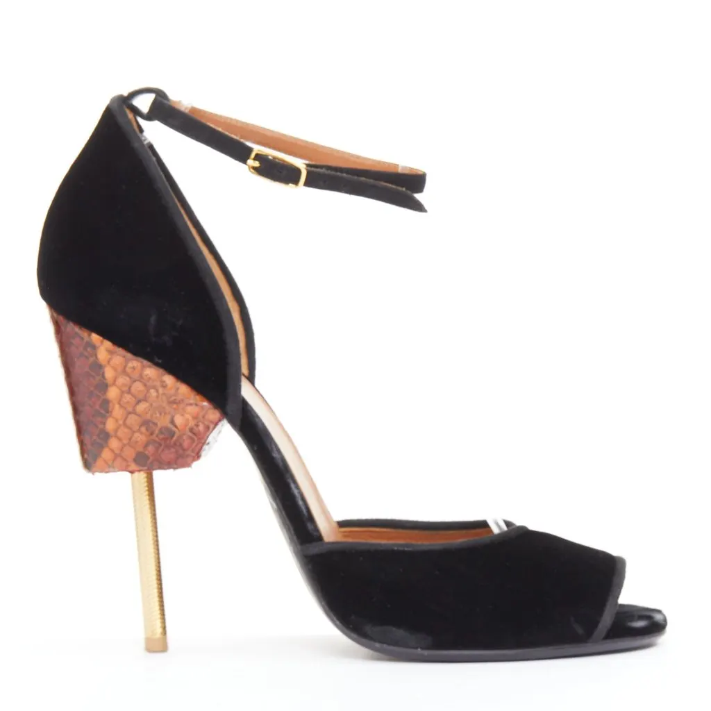 Givenchy Matilda Black Velvet Fair - Front View