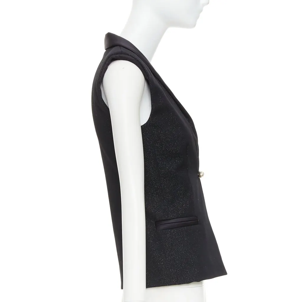 Chanel Black Wool Top Black Wool Very good - Model View