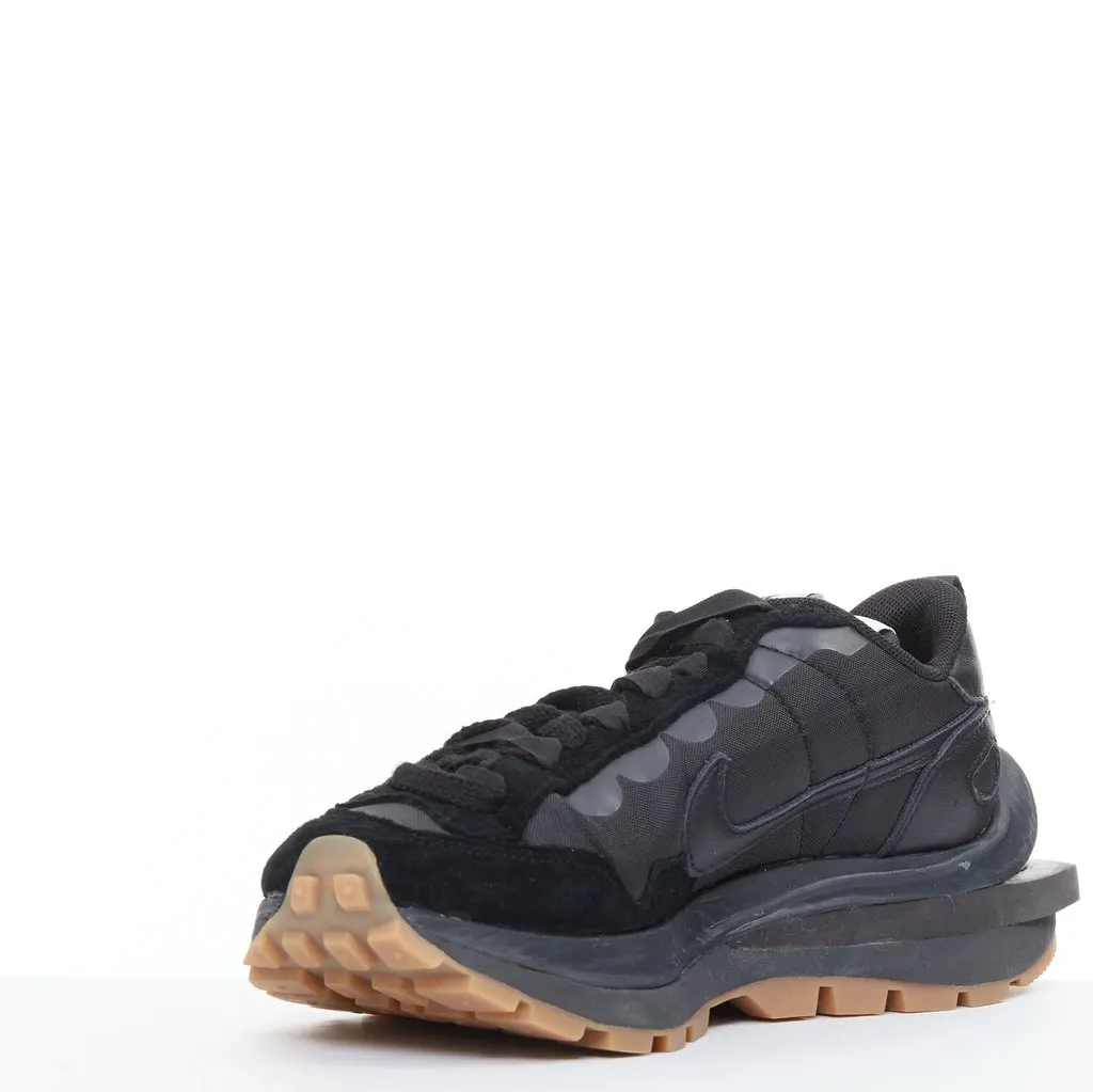 Nike VaporWaffle Black Good - Model View