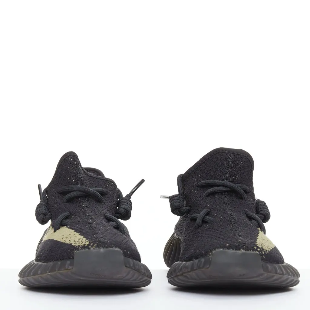 Yeezy Boost 350 V2 Black Good - Inside View
