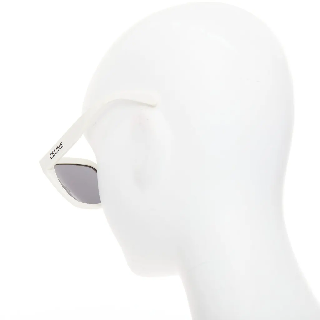 Celine CL40198F Ecru Acetate Fair - Model View