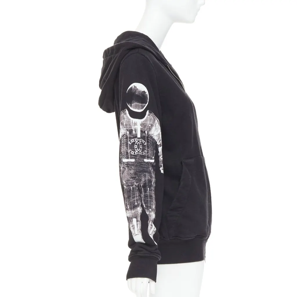 Chanel Black Cotton Knitwear Black Cotton Good - Box View