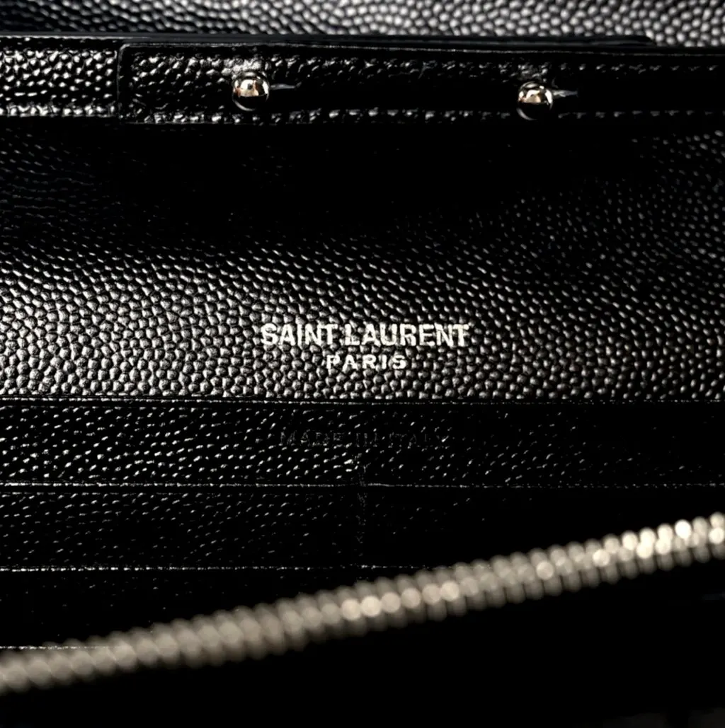 Saint Laurent Saint Laurent Chain Walt Bag Black Leather Never worn, with tag - Model View