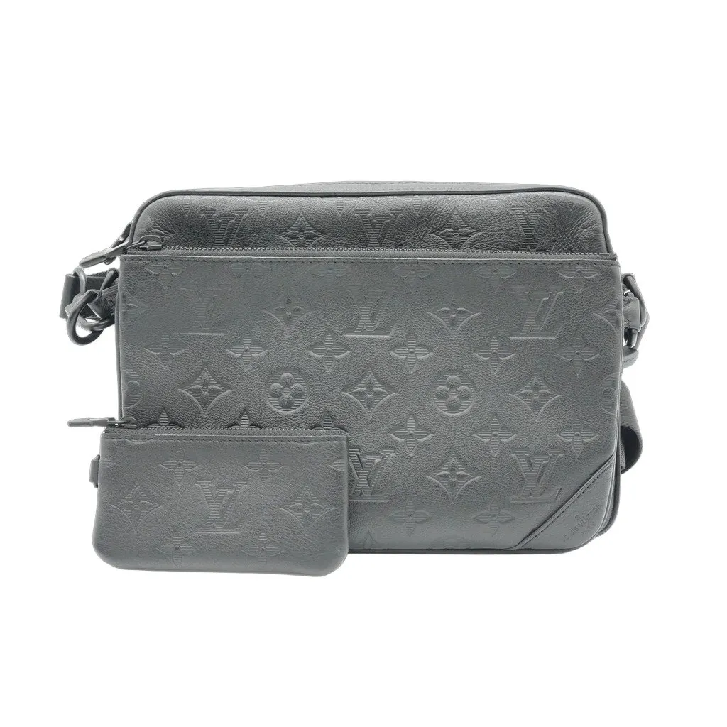 Louis Vuitton Trio Messenger Shadow Monogram Black Leather Very good - Front View
