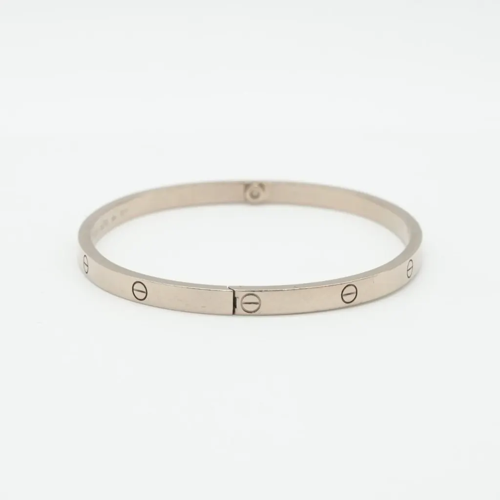 Cartier Love Bracelet, Small Model, 18K White Gold, Size:18 22 g White White Gold Fair - Inside View