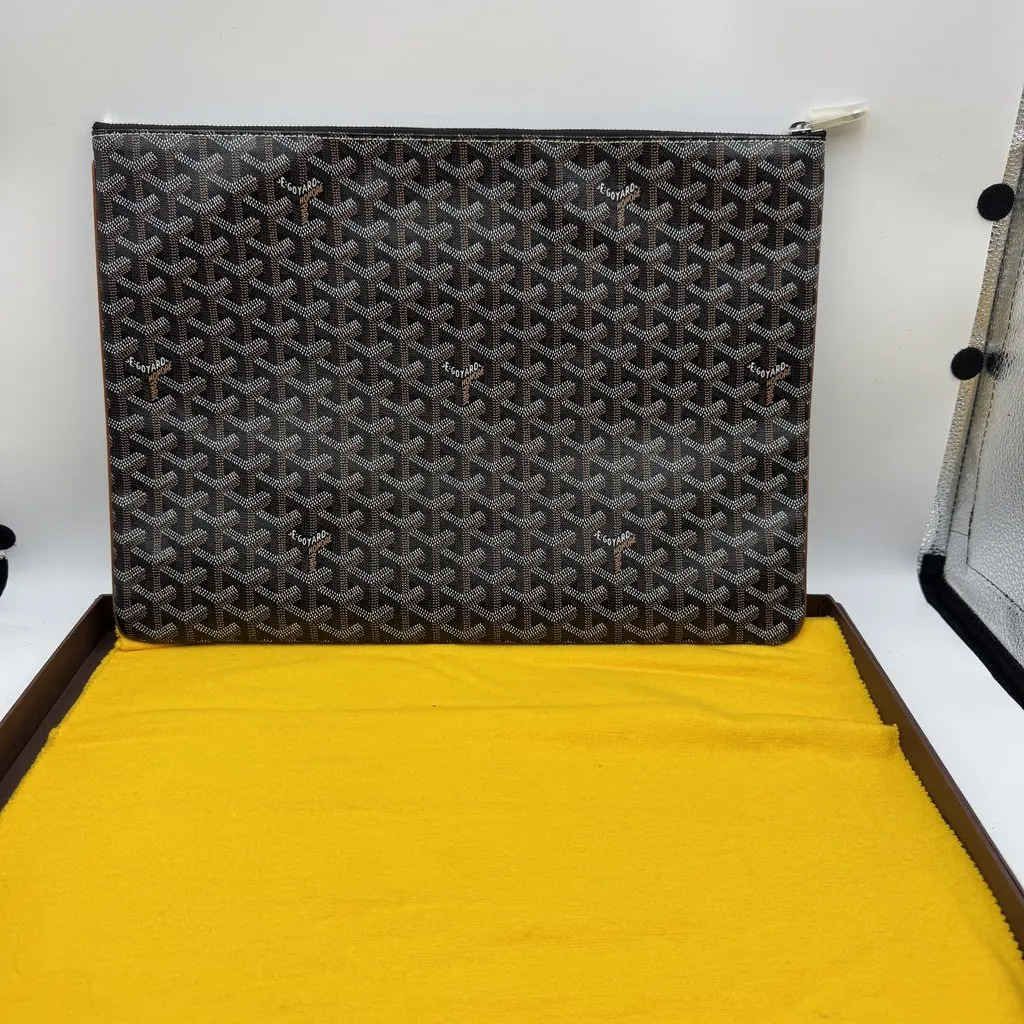 Goyard Goyard large pouch black Black Never worn - Back View