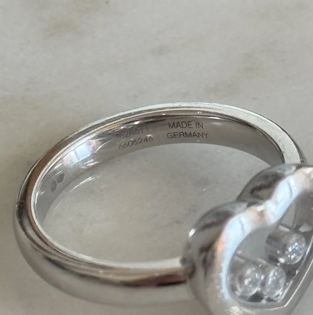 Chopard Happy Diamonds Silver White Gold Never worn - Model View