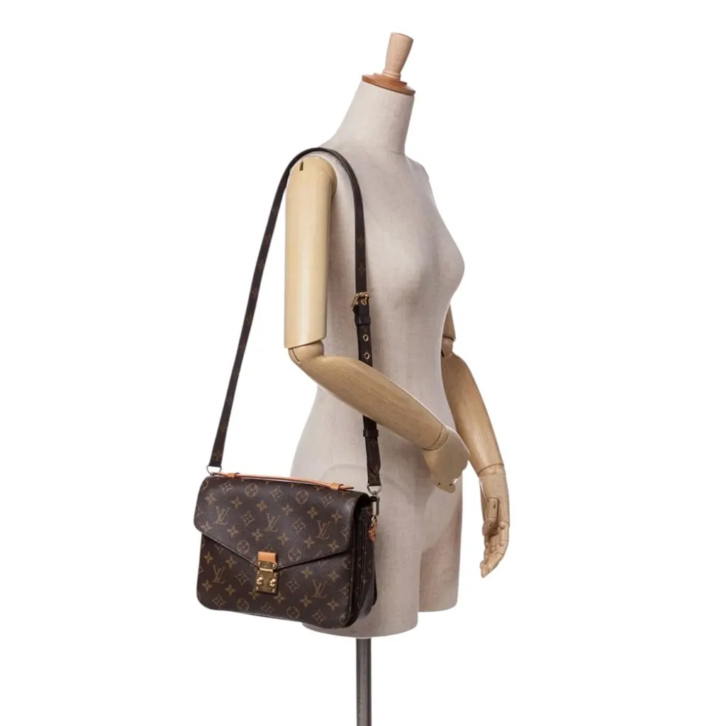 Louis Vuitton Metis Brown Leather Very good - Back View