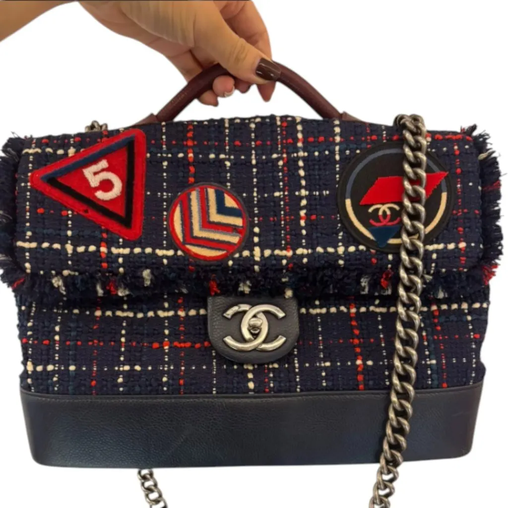 Chanel Airline Flap Navy Tweed Good - Inside View