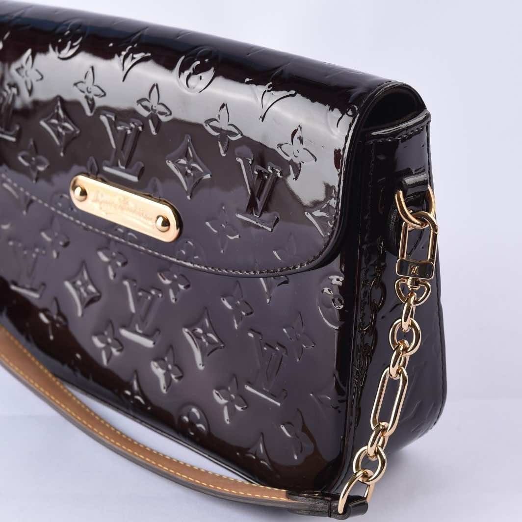 Louis Vuitton Rodeo Drive - 3