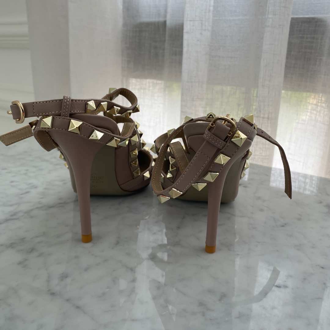 Valentino Garavani Rockstud pumps - 2