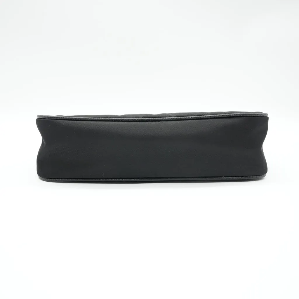 Prada Re-Edition 2005 Re-Nylon Bag Black Black Polyamide Very good - Inside View