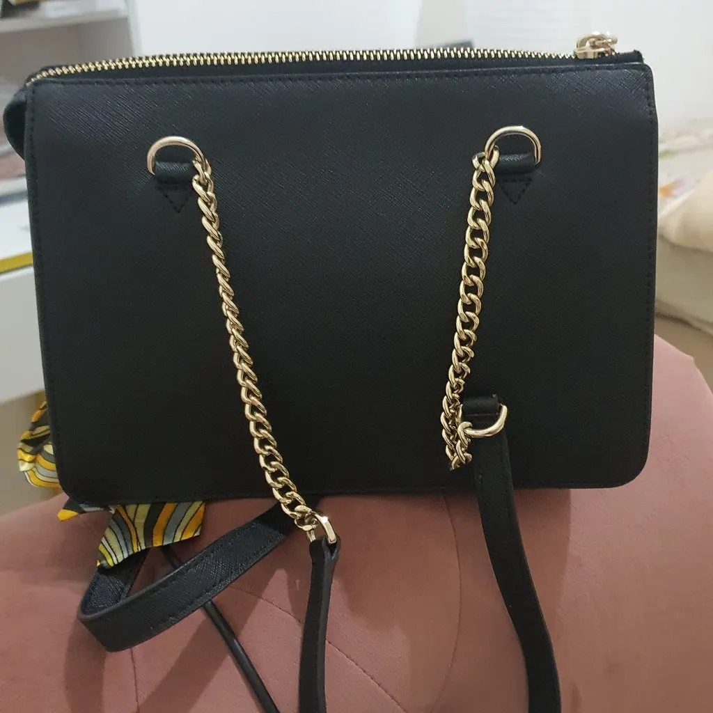 DKNY Black Small DkNY Black Leather Very good - Back View