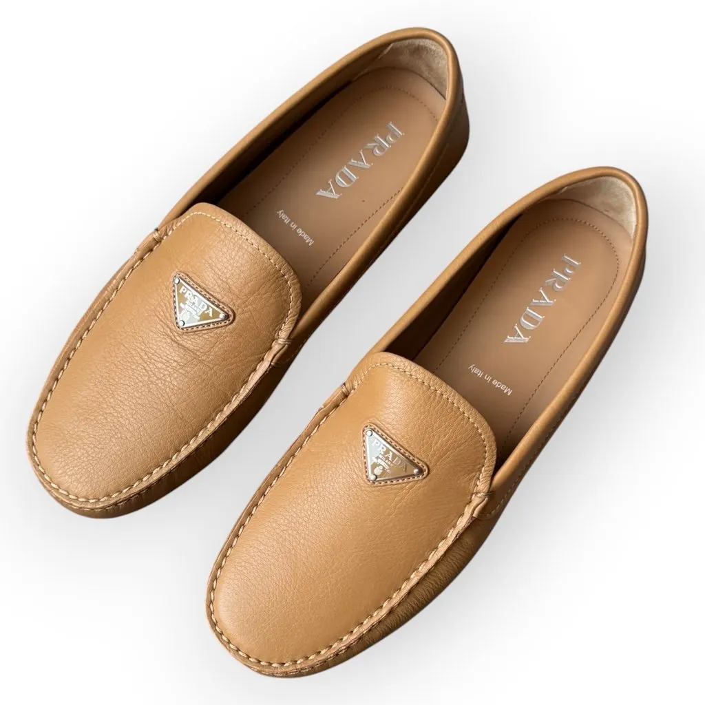 Prada Prada Loafer Shoes Camel Leather Never worn, with tag - Box View