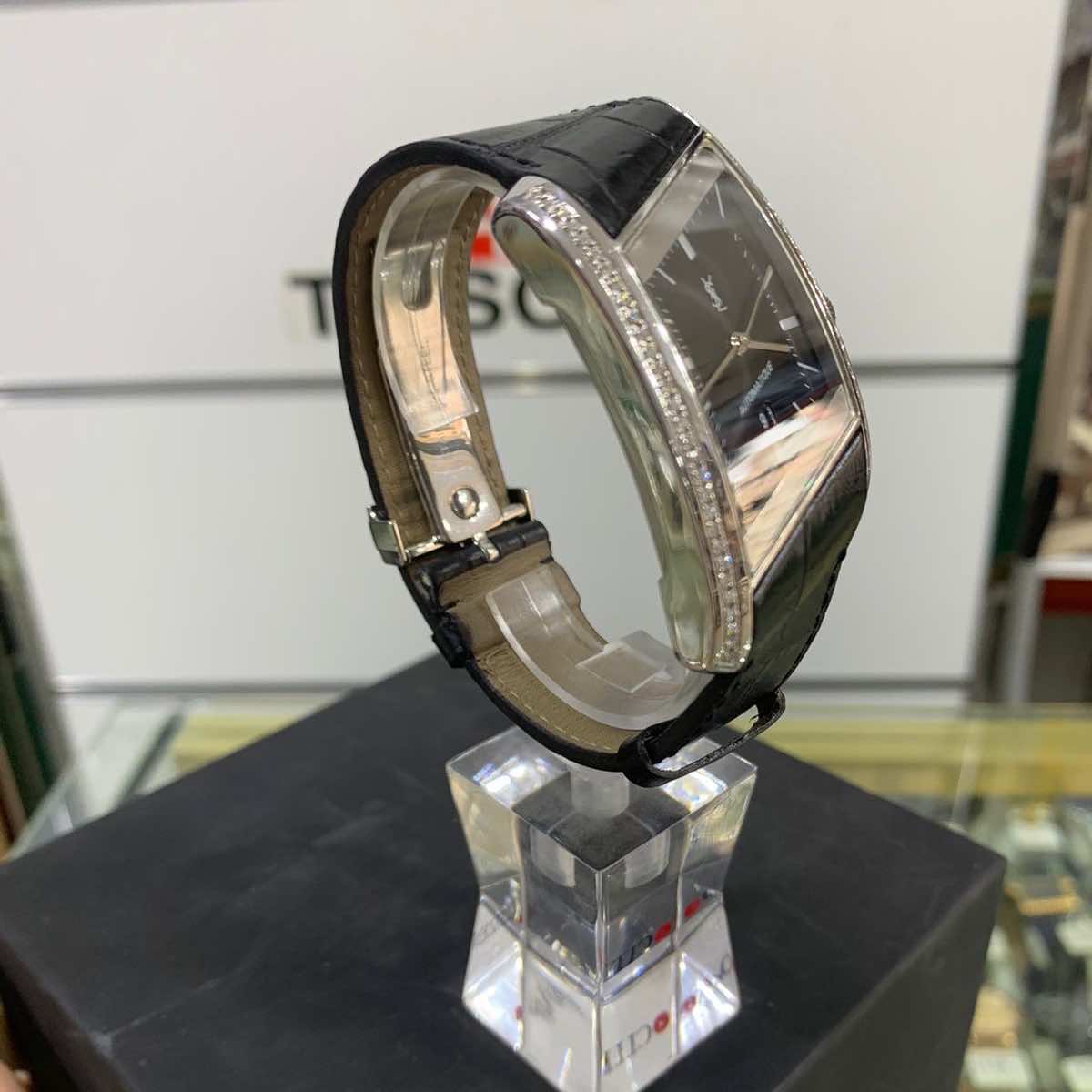 Yves Saint Laurent Vintage - 4