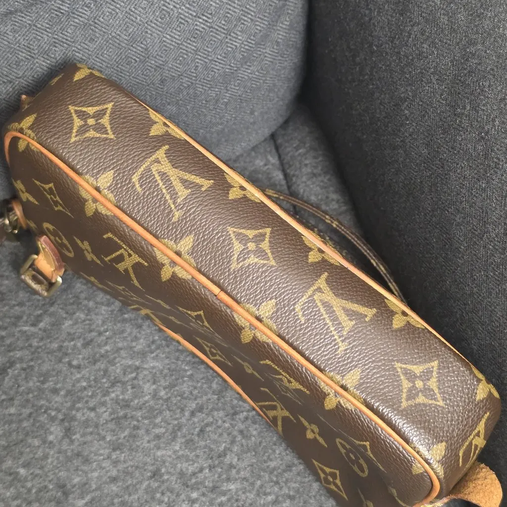 Louis Vuitton Pochette Marly Bandouliere Brown Canvas Very good - Inside View