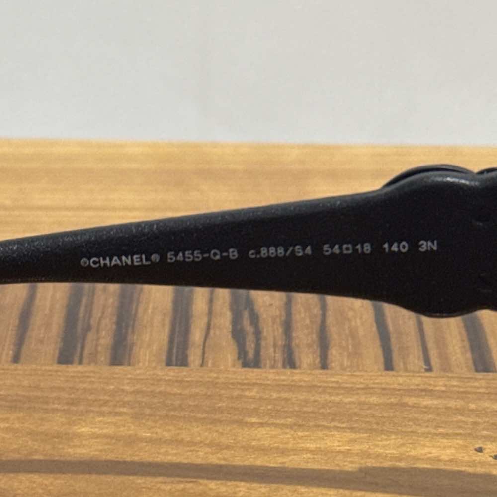 Chanel 5455Q C888/s4 - Back view