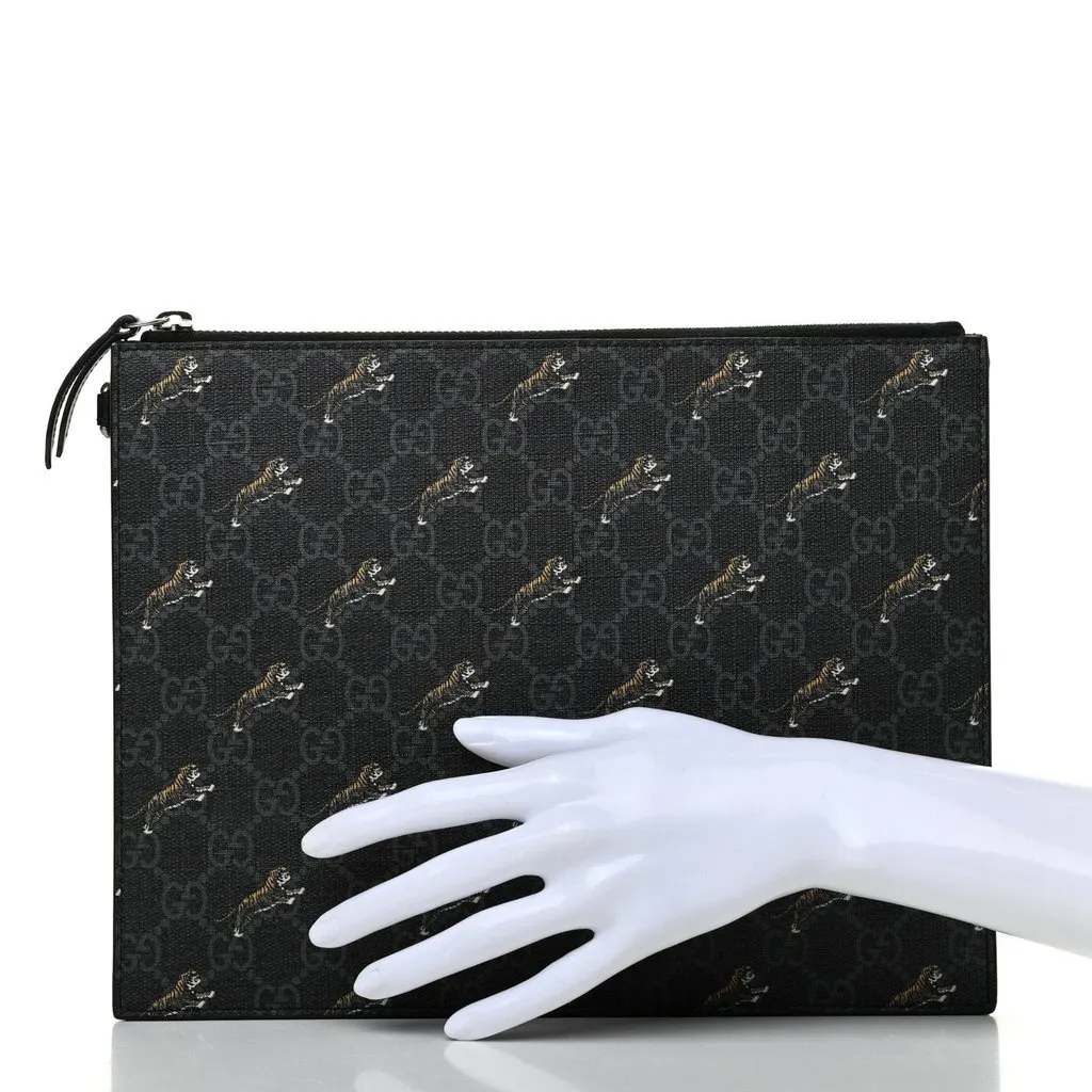 Gucci Black GG Supreme Monogram Tiger Print Clutch Bag Black Leather Never worn - Back View