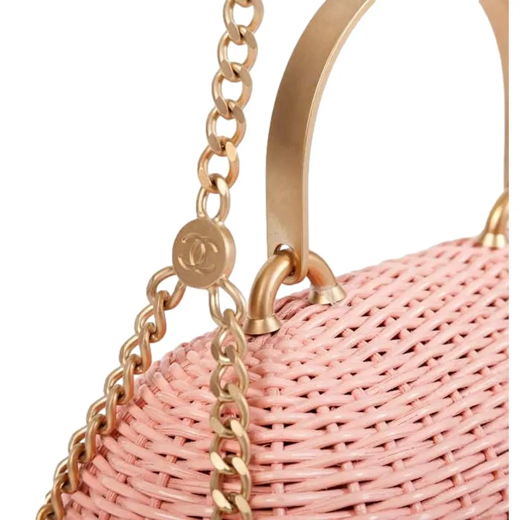 Chanel Vintage 2004 Pink Rattan Heart Lock Basket Bag Pink Rattan Good - Model View