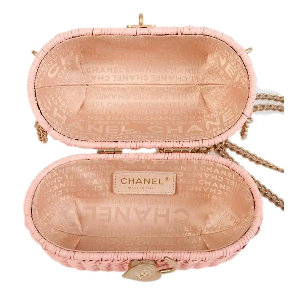 Chanel Vintage 2004 Pink Rattan Heart Lock Basket Bag Pink Rattan Good - Box View