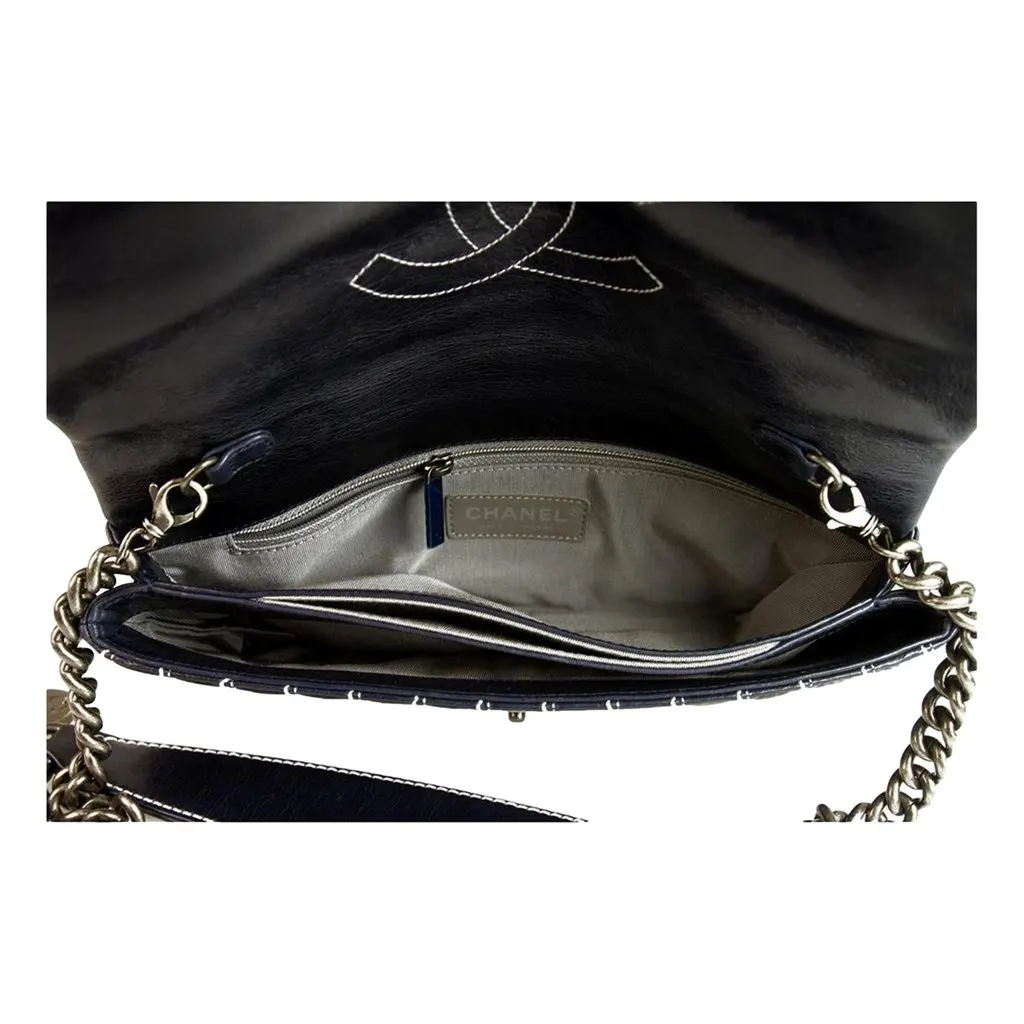 Chanel Black Vertical Stitch Flap Bag CC Logo Silver Chain Shoulder Bag Black Leather Good - Model View