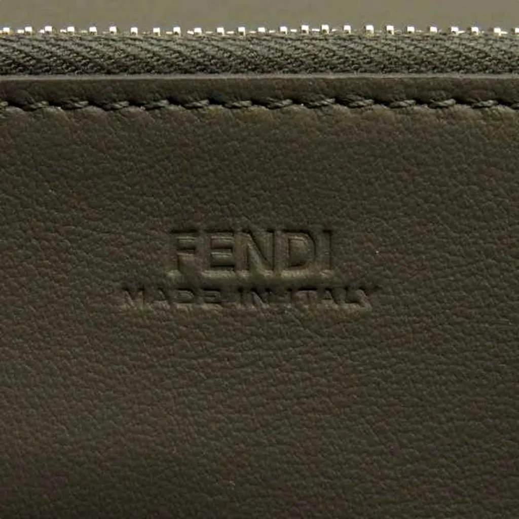 Fendi Peekaboo Turn Lock Black Grained Leather Continental Long Wallet Silver Hardware Green Leather Never worn - Back View