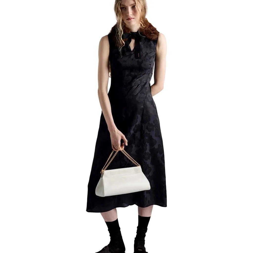 Prada Enchaine Small Shoulder Bag Calfskin Leather White White Leather Never worn - Box View