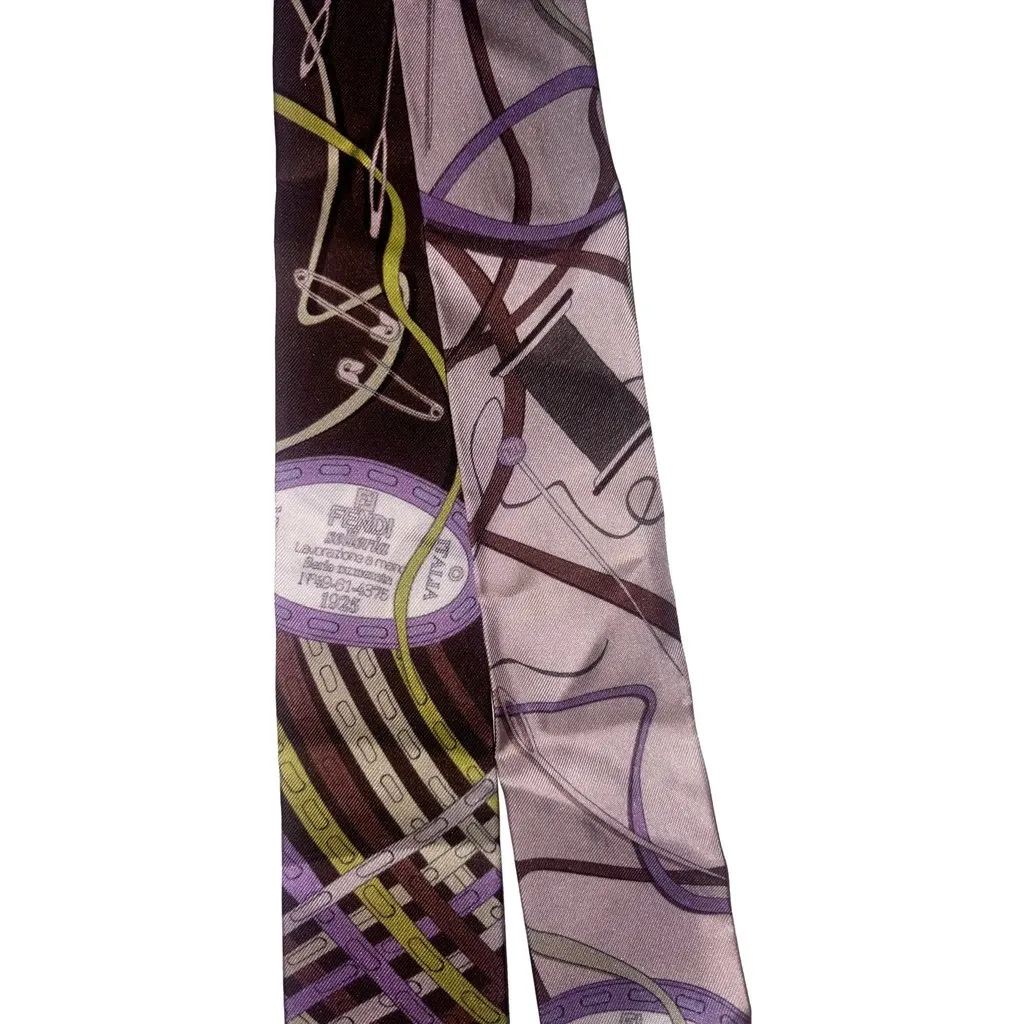 Fendi Wrappy Malva Multicolor Graphic Print Silk Scarf Purple Silk Never worn - Back View