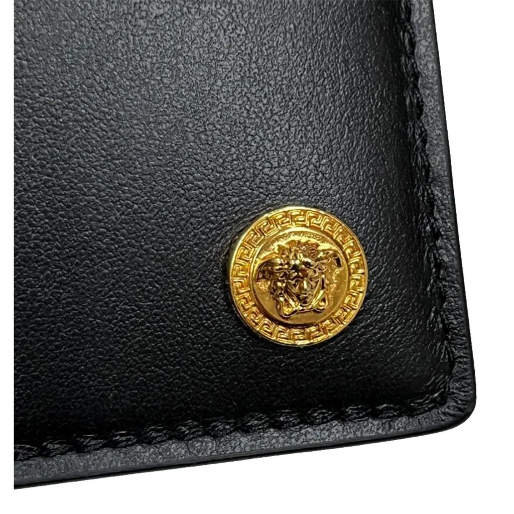 Versace Versace La Medusa Black Calfskin Leather Bifold Wallet Black Leather Never worn - Model View