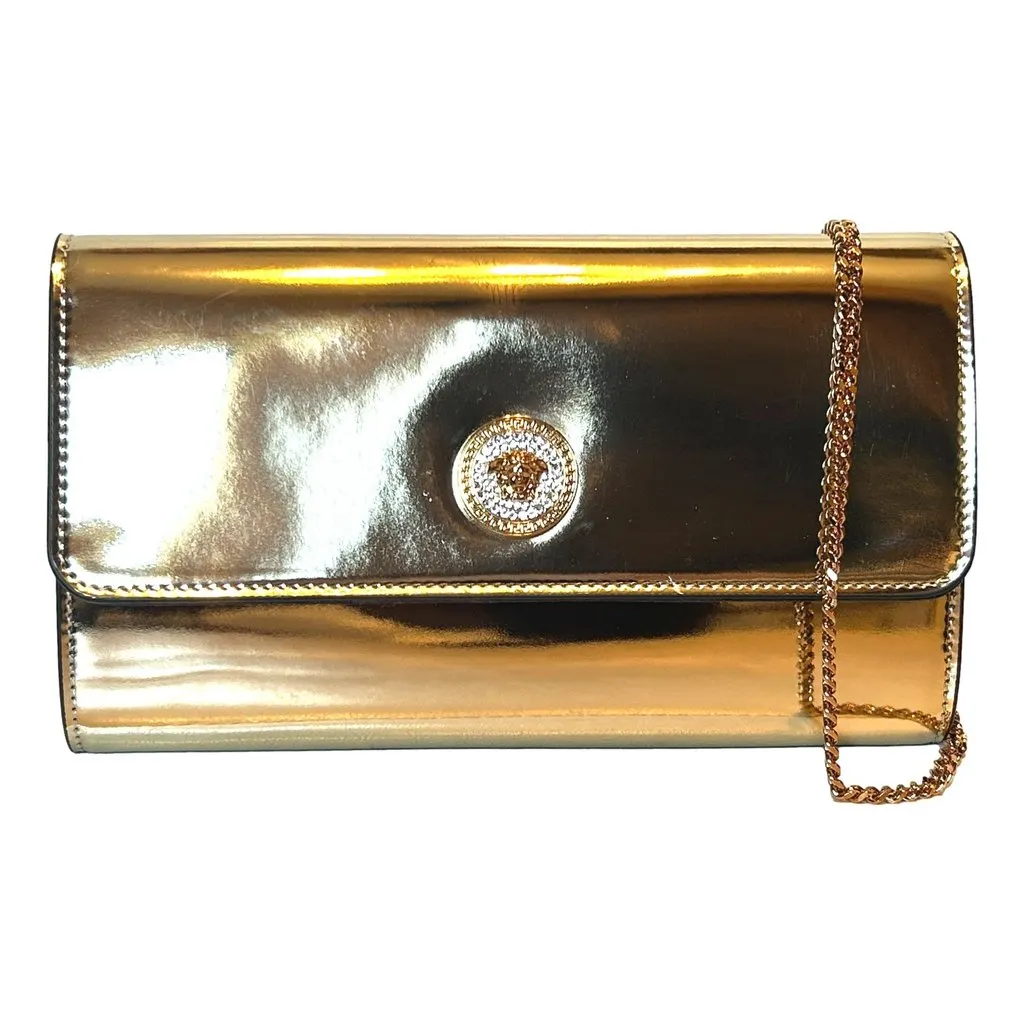Versace La Medusa Crystal Leather Clutch Crossbody Bag Metallic Gold Yellow Leather Never worn - Model View