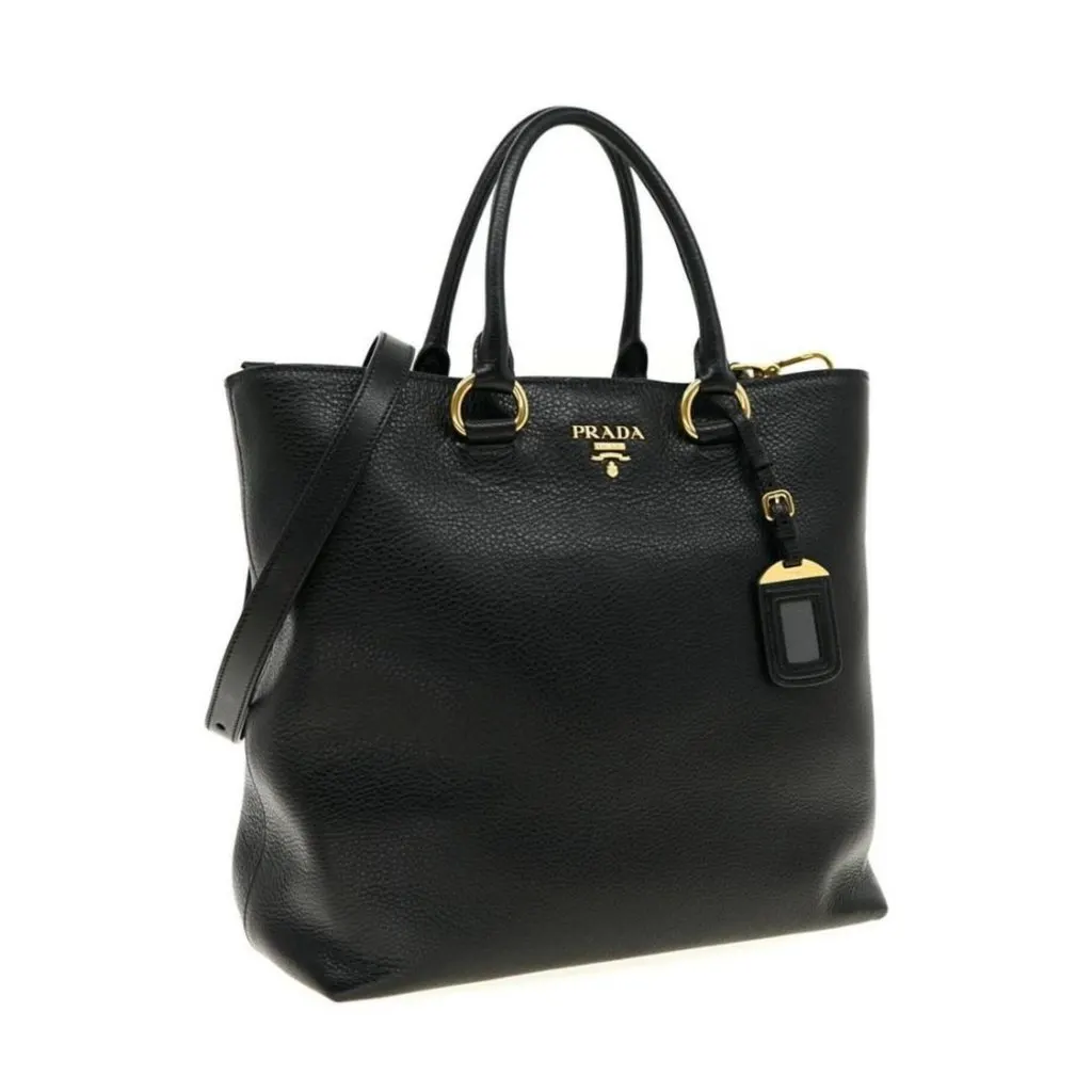 Prada Black Vitello Phenix Leather Shopping Tote Bag Black Leather Never worn - Model View