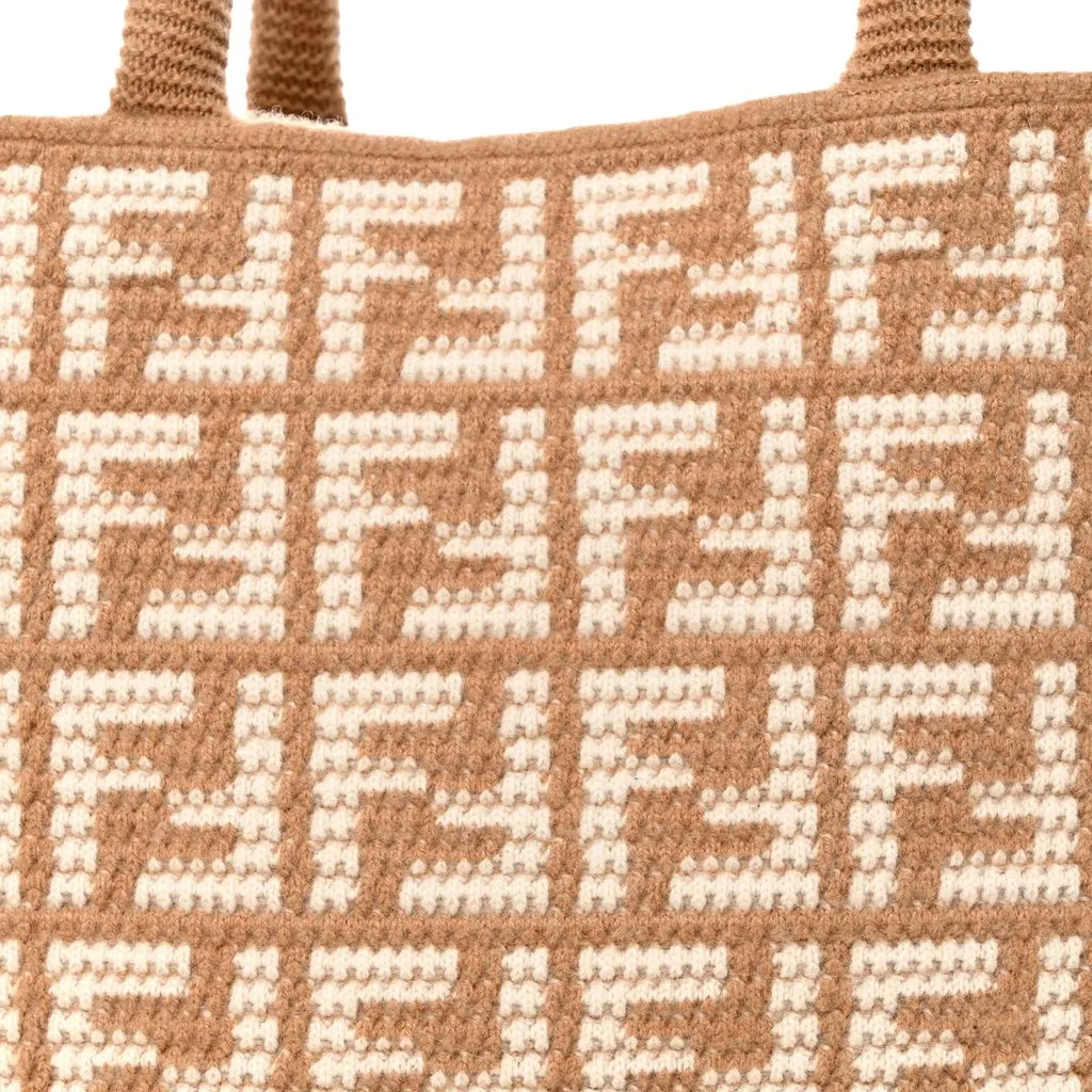 Fendi FF Cammello Large Shopper Tote Beige Knitted Cashmere Bag Brown Wool Never worn - Inside View