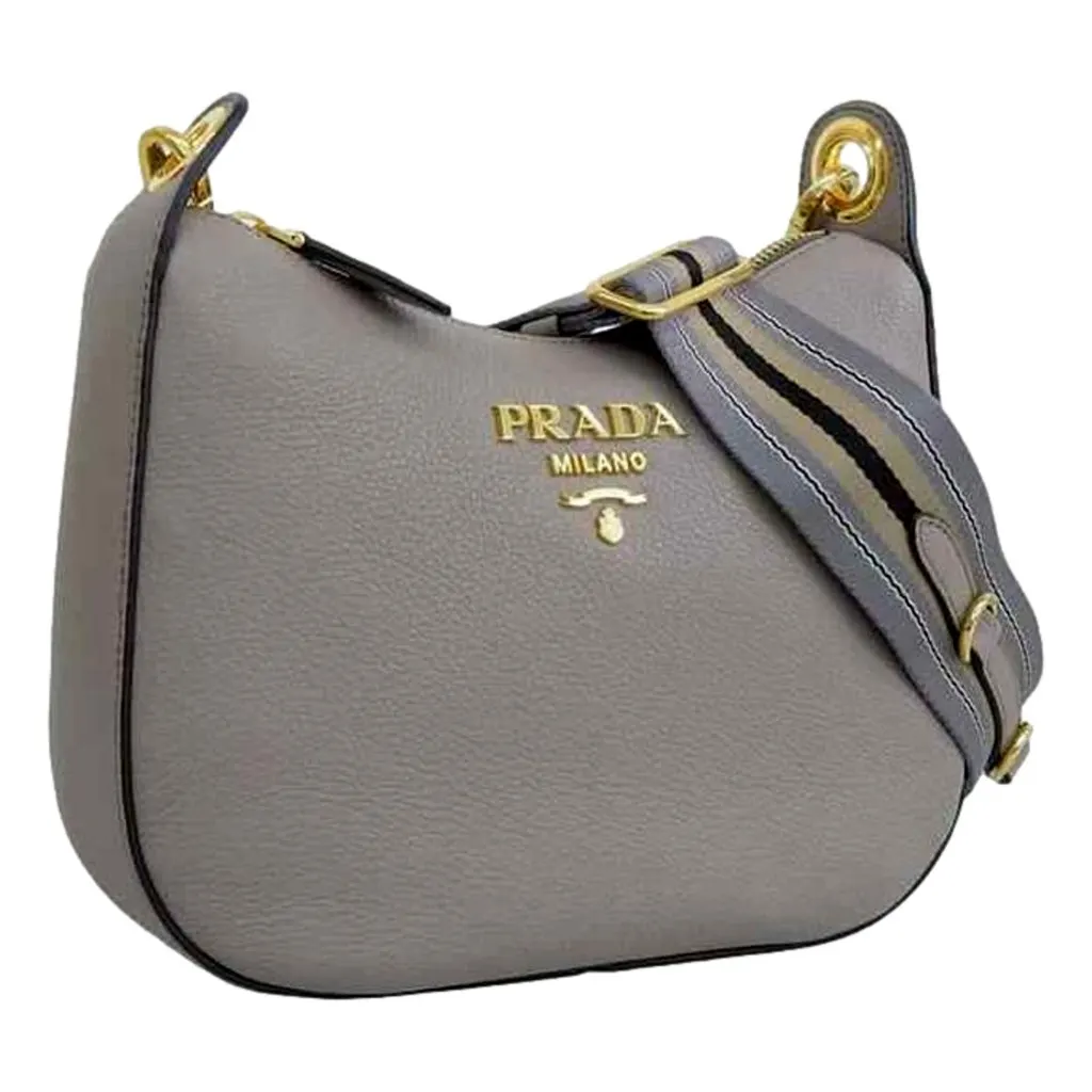 Prada Vitello Phenix Zippered Messenger Hobo Grey Leather Shoulder Bag Grey Leather Never worn - Front View