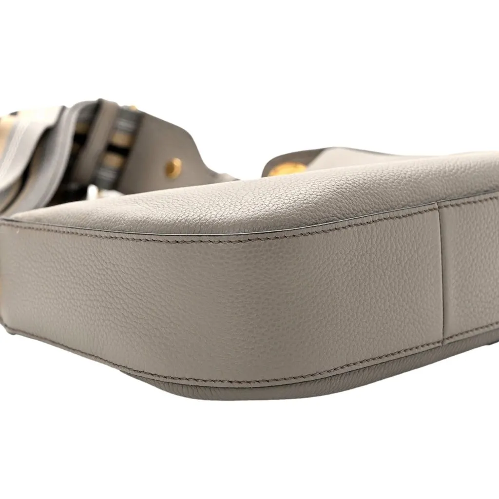 Prada Vitello Phenix Zippered Messenger Hobo Grey Leather Shoulder Bag Grey Leather Never worn - Inside View