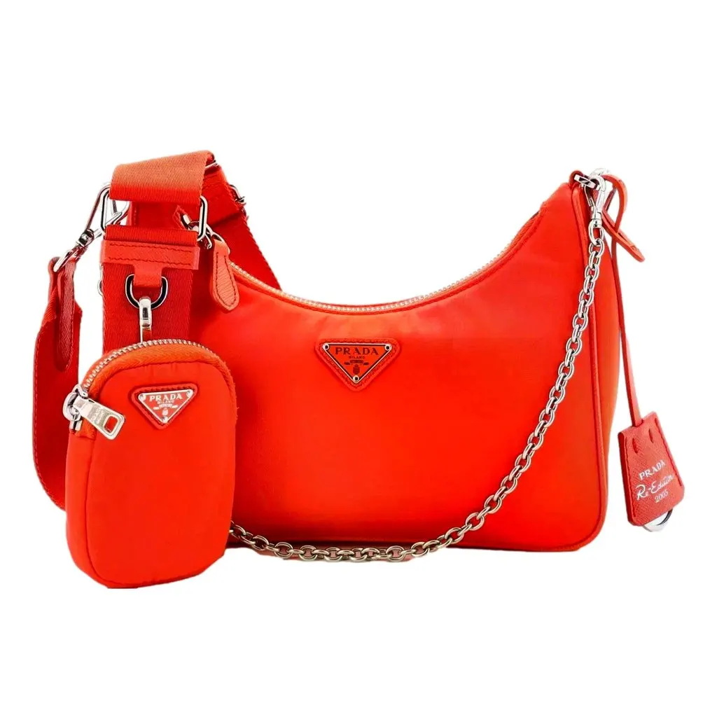 Prada Re-Edition 2005 Arancio Orange Nylon Saffiano Leather Shoulder Bag Orange Polyamide Never worn - Front View