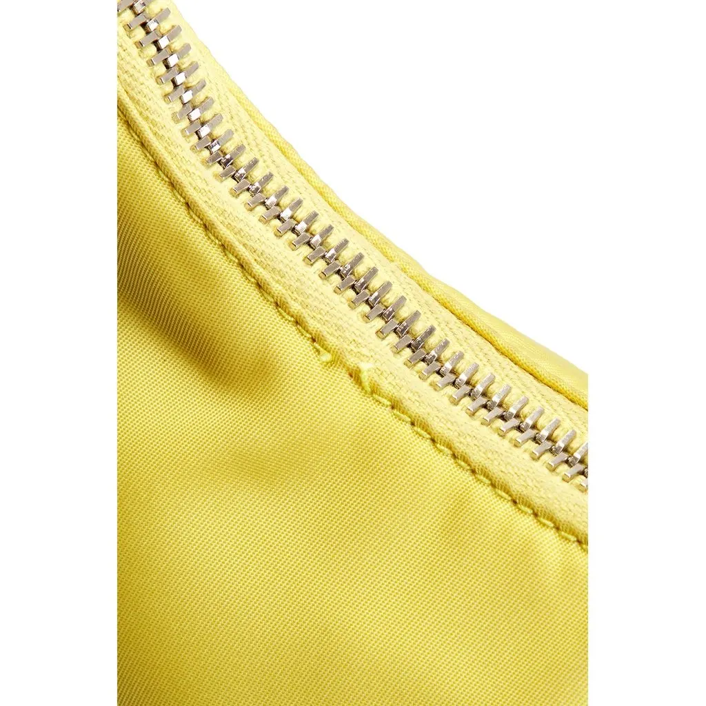 Prada Re-Edition 2005 Yellow Nylon Shoulder Bag with Pouch Yellow Polyamide Never worn - Model View