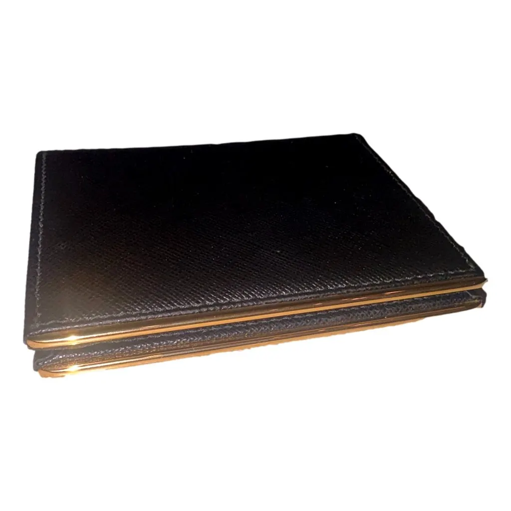 Prada Saffiano Leather Gold Metal Trim Snap Bifold Wallet Black Black Leather Never worn - Inside View