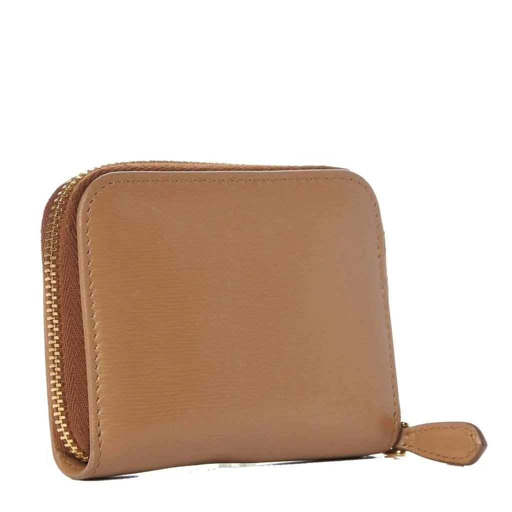 Prada Vitello Move Cipria Beige Leather Zip Around Wallet Beige Leather Never worn - Model View