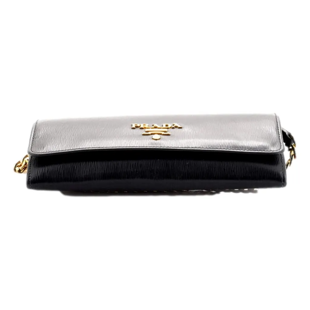 Prada Black Vitello Move Leather Chain Crossbody Wallet Clutch Black Leather Never worn - Inside View