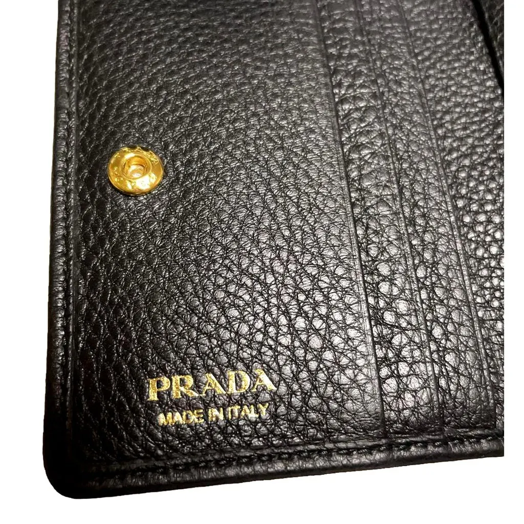 Prada Vitello Grain Nero Black Bifold ID Holder Snap Wallet Black Leather Never worn - Model View