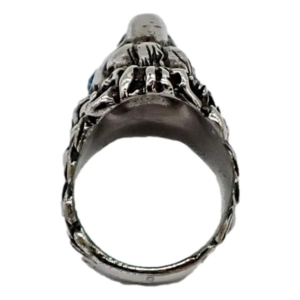 Gucci Lion Head Motif Silver Ring Crystal Size 16 Silver Never worn - Model View
