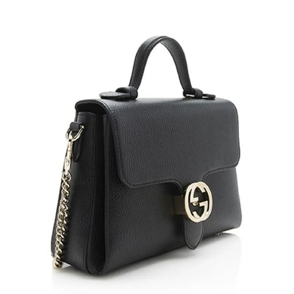 Gucci Gucci Interlocking G Black Calf Leather Chain Crossbody Bag Black Leather Never worn - Model View