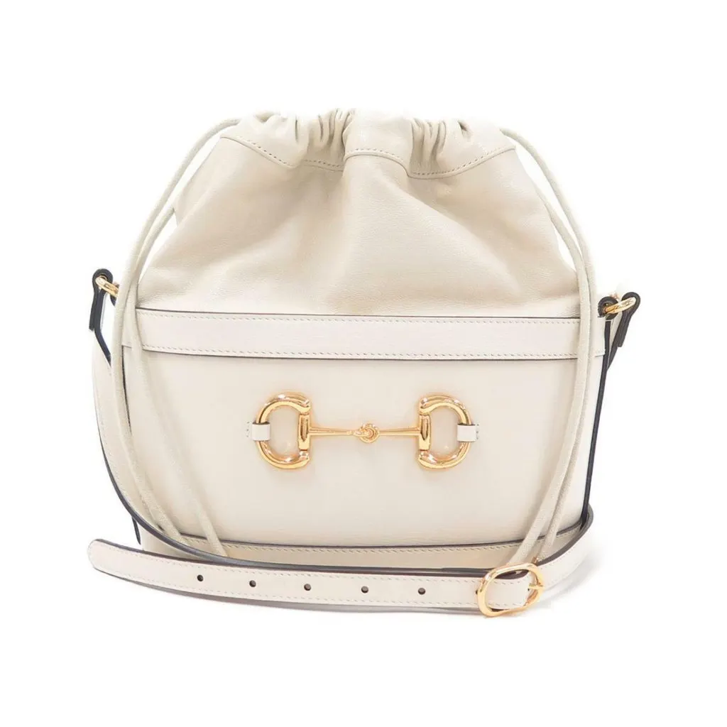 Gucci 1955 Horsebit White Leather Bucket Bag Drawstring Crossbody Beige Leather Never worn - Front View