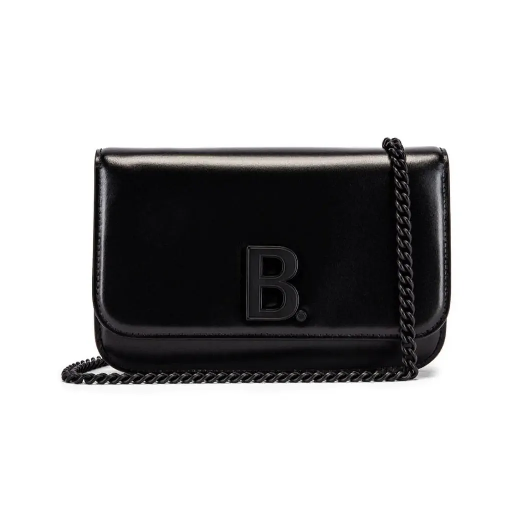 Balenciaga Black Shiny Calfskin Leather Chain Wallet Shoulder Bag Black Leather Never worn - Front View