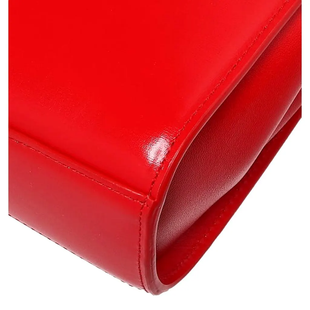 Bottega Veneta The Clip Chili Red Calfskin Leather Shoulder Crossbody Bag MultiColor Leather Never worn - Model View