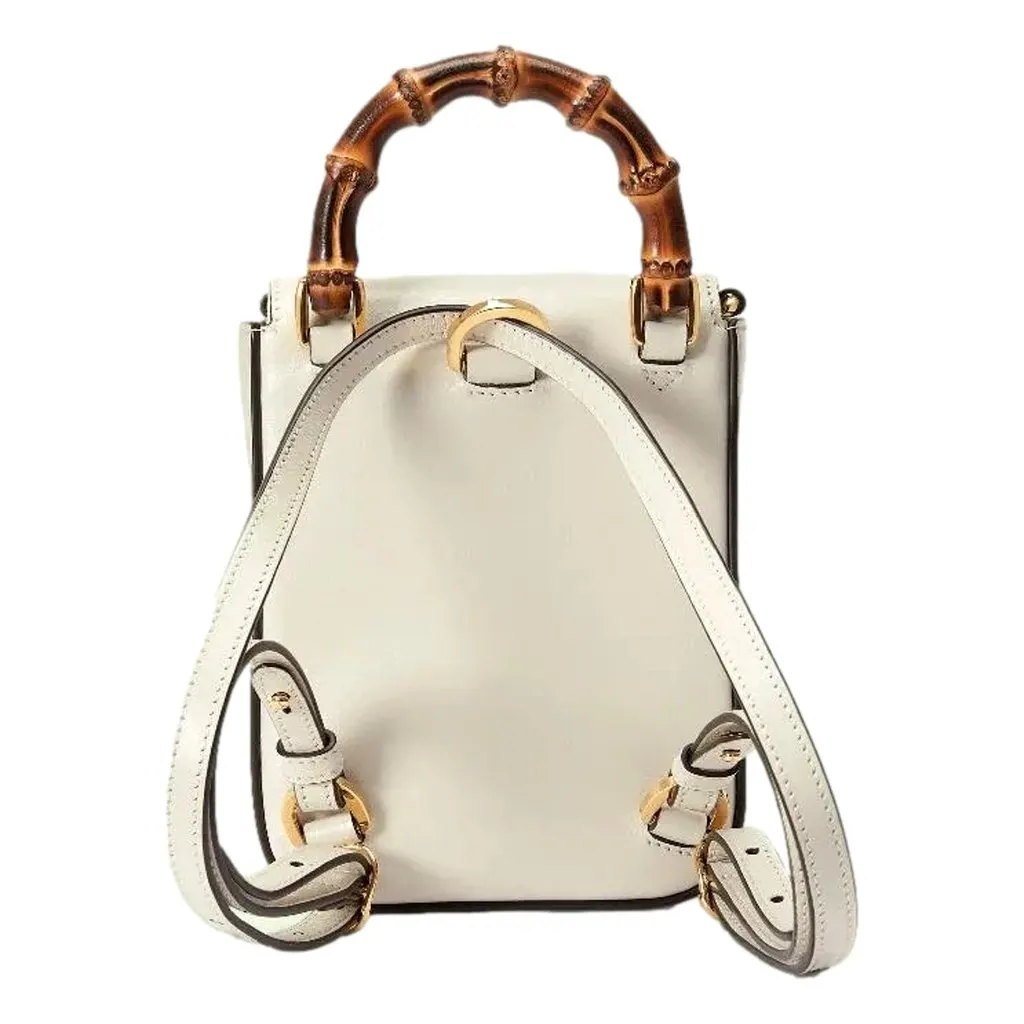 Gucci Bamboo 1947 Mini Cream Leather Top Handle Crossbody Bag Beige Leather Never worn - Model View